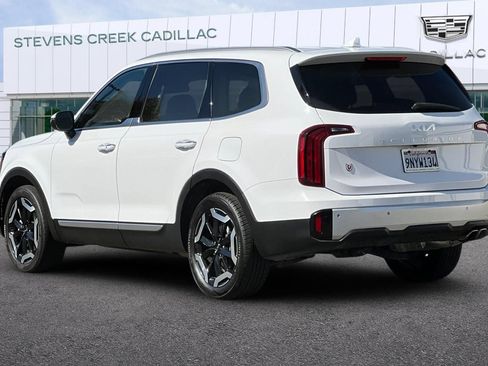 Used 2024 Kia Telluride S FWD image 5