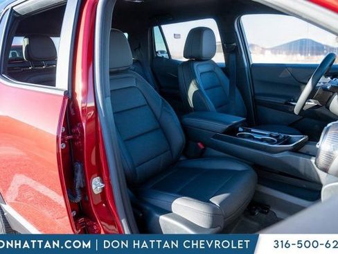 New 2026 Chevrolet Equinox LT w/ Convenience Package II image 25