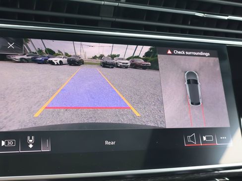 Used 2019 Audi Q8 Prestige w/ Luxury Package AWD/4WD image 24