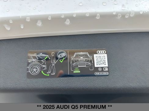 New 2025 Audi Q5 Premium image 13