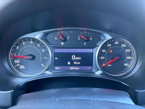 Used 2023 GMC Terrain SLT image 26