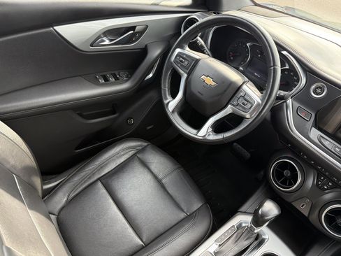 Used 2019 Chevrolet Blazer LT w/ Sun and Wheels Package AWD/4WD image 9