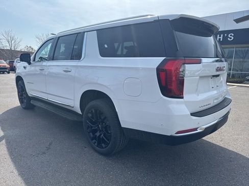 New 2026 GMC Yukon XL Elevation AWD/4WD image 9