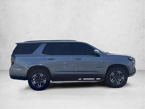 Used 2025 Chevrolet Tahoe Z71 w/ Comfort Package AWD/4WD image 4