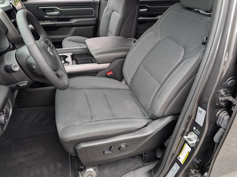 Used 2026 RAM 1500 Big Horn AWD/4WD image 16
