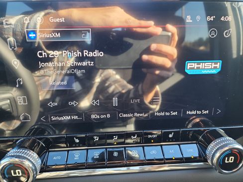 New 2025 GMC Canyon Elevation w/ Convenience Package image 16