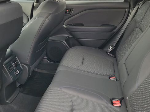 Used 2025 Subaru Forester Premium image 14