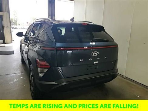 Used 2025 Hyundai Kona SEL image 15