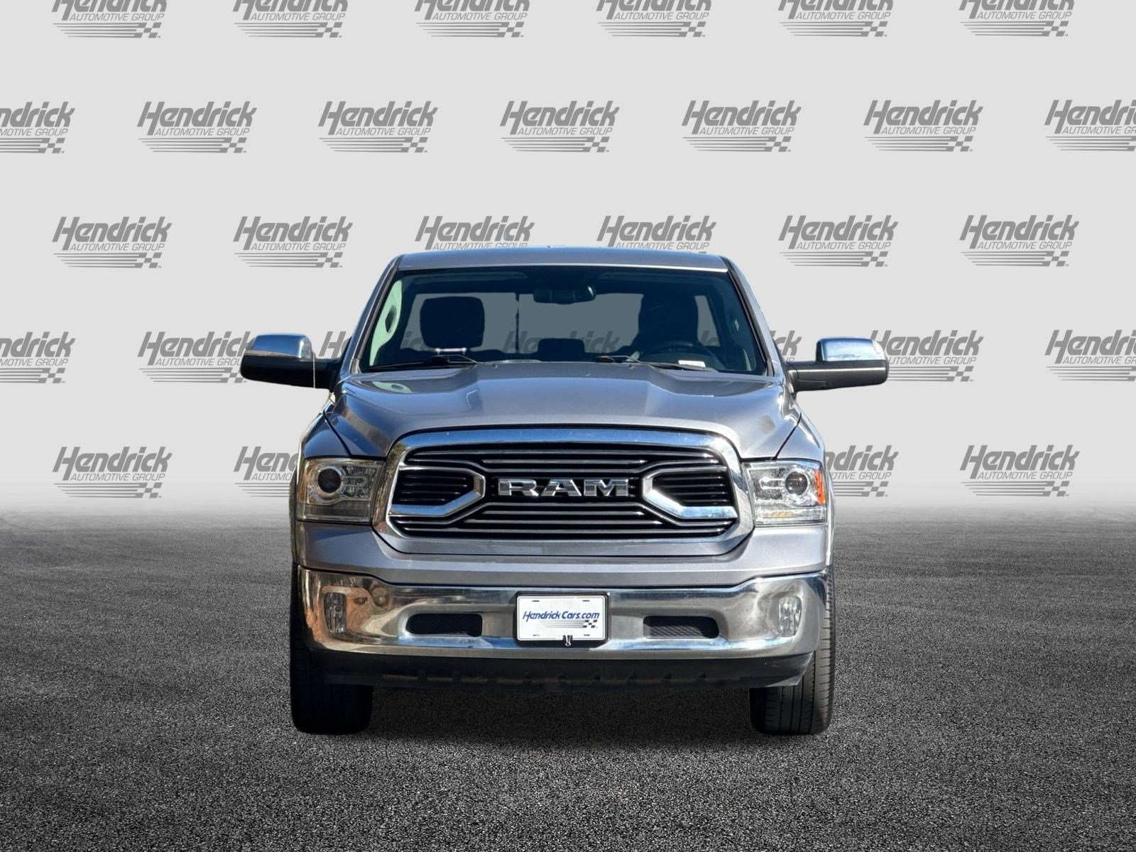 Used 2019 RAM 1500 Laramie AWD/4WD image 10