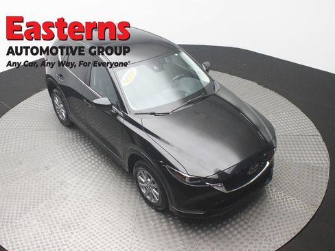 Used 2024 MAZDA CX-5 AWD 2.5 S w/ Select Package image 3