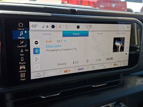 New 2026 Jeep Gladiator Sport image 13