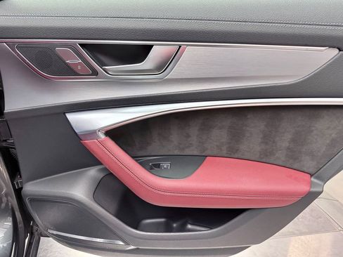 Used 2020 Audi S6 Premium Plus w/ S Sport Package image 18