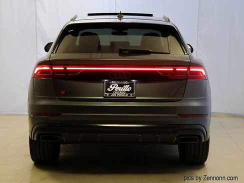 Used 2025 Audi Q8 Premium Plus image 7