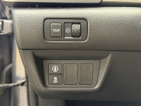 Used 2018 Honda Accord EX image 28