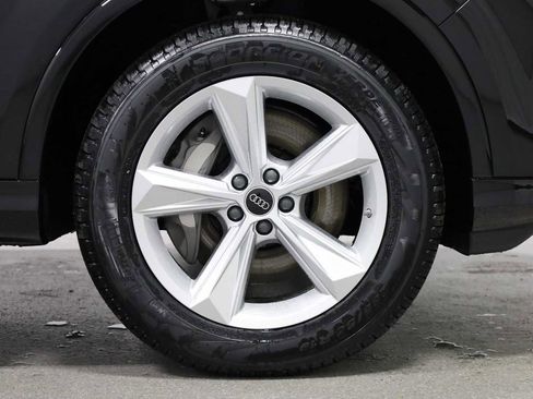 New 2026 Audi Q7 3.0T Premium image 11