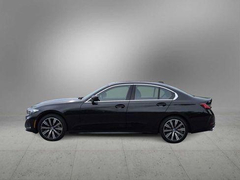 Certified 2025 BMW 330i xDrive Sedan AWD/4WD image 5