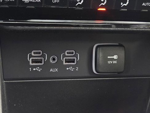 New 2025 Jeep Grand Cherokee Laredo X image 22