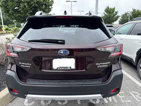 Used 2024 Subaru Outback Touring AWD/4WD image 5
