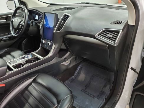Used 2023 Ford Edge SEL image 11