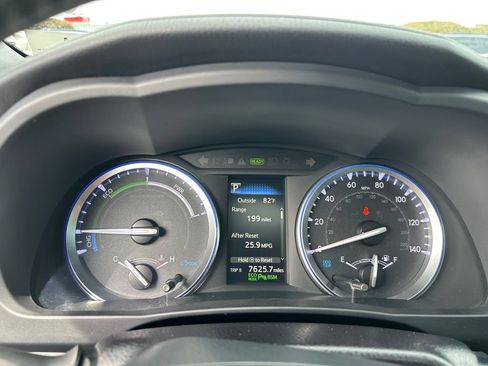 Used 2019 Toyota Highlander Limited AWD/4WD image 23