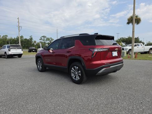 New 2026 Chevrolet Equinox LT w/ Convenience Package II FWD image 7