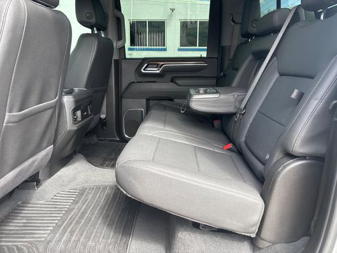 Used 2025 Chevrolet Silverado 2500 LT w/ Safety Package AWD/4WD image 29