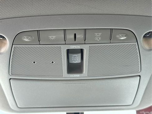 Used 2017 Nissan Murano SL w/ SL Technology Package image 31