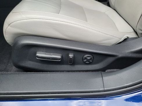 Certified 2019 Honda Accord EX-L image 11
