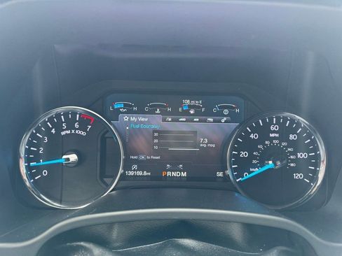 Used 2019 Ford Expedition XLT w/ Equipment Group 202A image 18