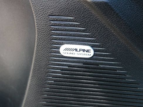 Used 2016 Dodge Challenger R/T Scat Pack RWD image 12