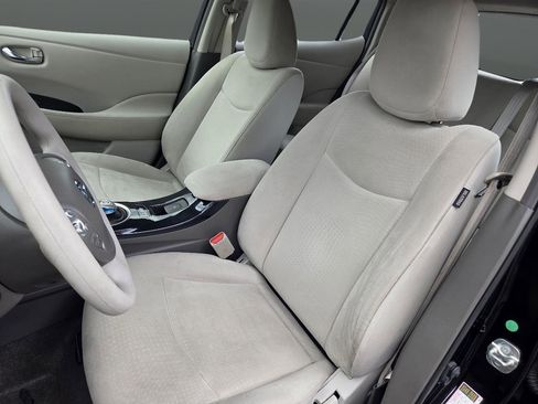 Used 2011 Nissan Leaf SL FWD image 10