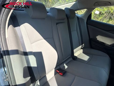 Used 2018 Honda Civic EX image 30