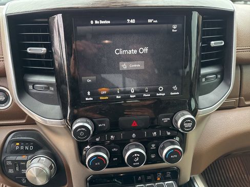 Used 2020 RAM 1500 Laramie image 23