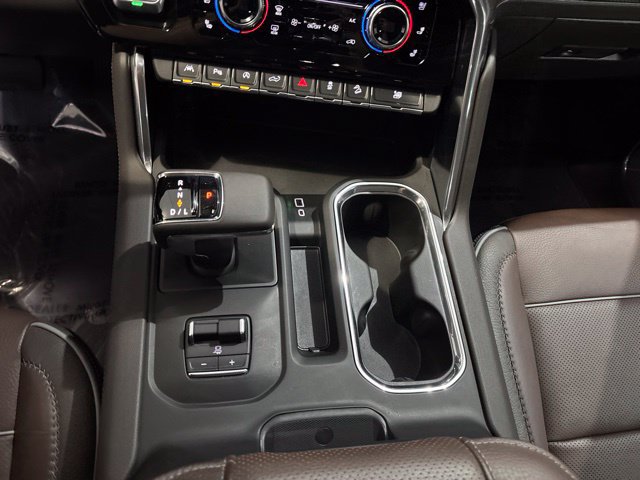 Used 2023 GMC Sierra 1500 Denali w/ Denali Reserve Package AWD/4WD image 32