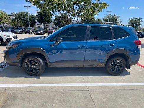 Used 2022 Subaru Forester Wilderness w/ Wilderness Package AWD/4WD image 5