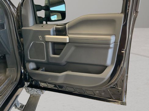 Used 2022 Ford F350 Platinum AWD/4WD image 26