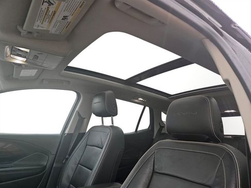 Used 2020 GMC Terrain Denali w/ Denali Premium Package image 30