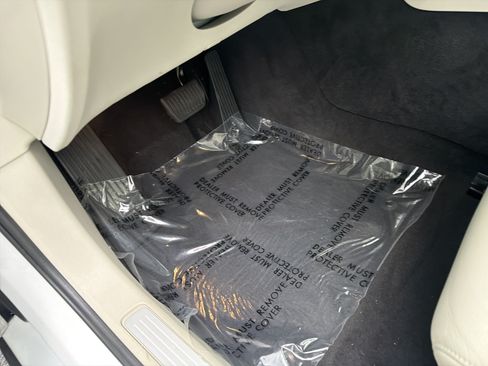 Certified 2024 Volvo S60 B5 Plus FWD image 17