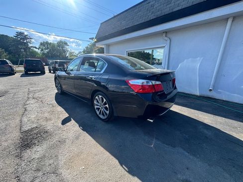 Used 2013 Honda Accord Sport image 7