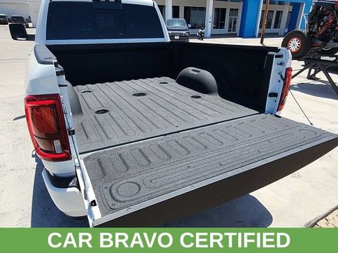 Used 2025 RAM 2500 Laramie w/ Night Edition AWD/4WD image 15