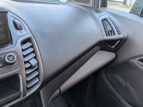 Used 2023 Ford Transit Connect XL image 17