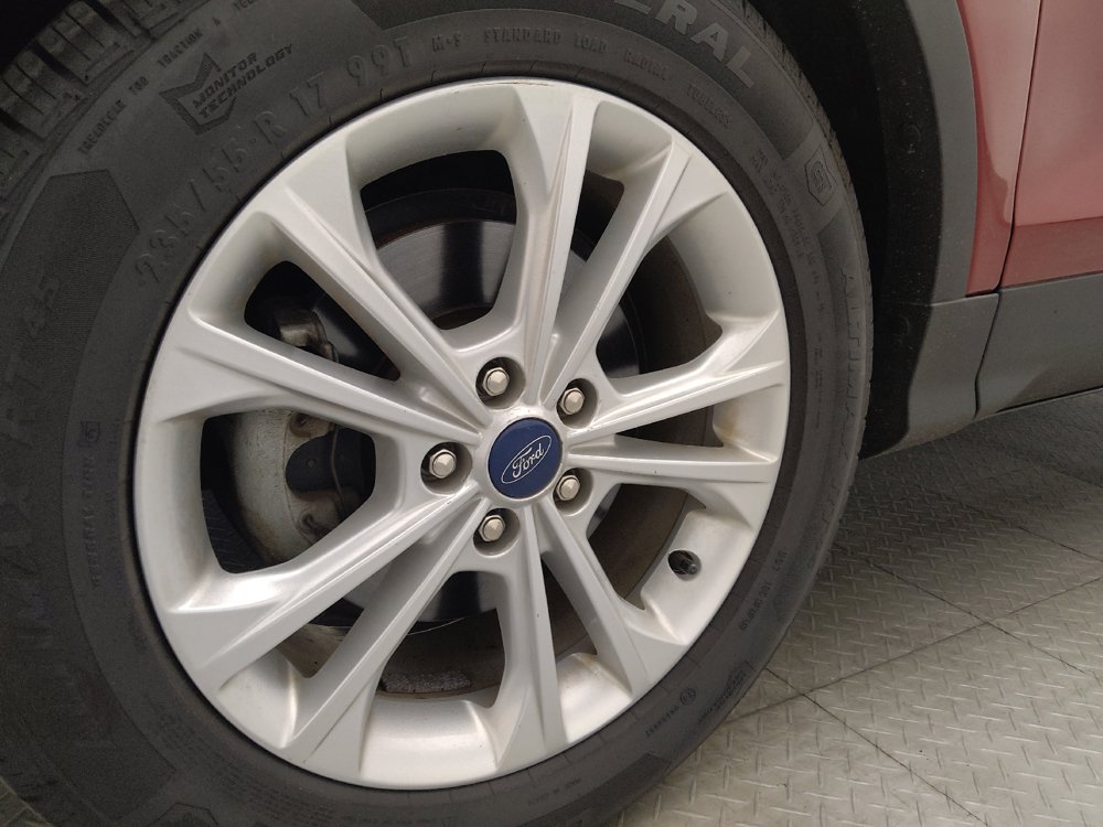 Used 2018 Ford Escape SE FWD image 31