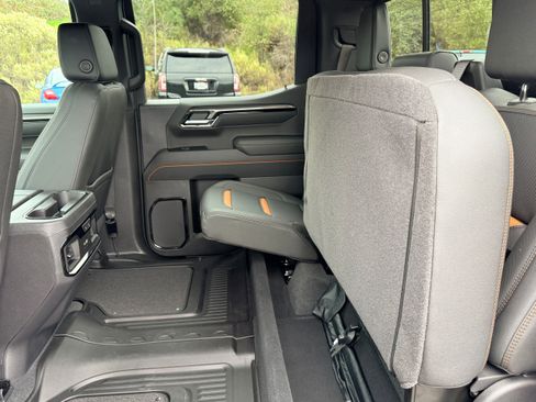 New 2026 GMC Sierra 1500 AT4 w/ AT4 Premium Package image 11