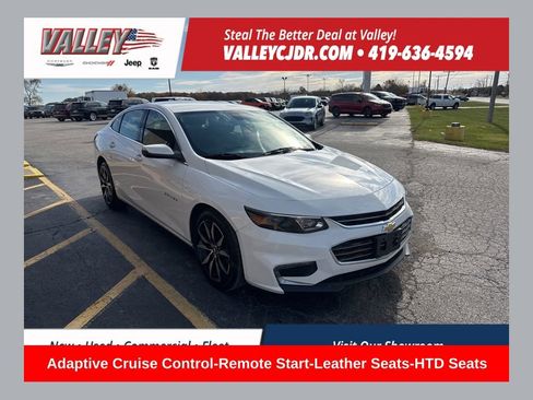Used 2017 Chevrolet Malibu LT image 1