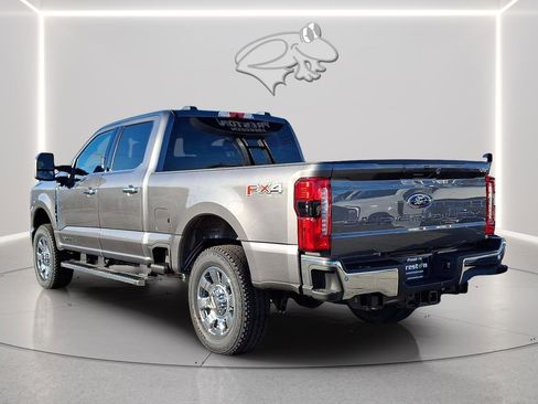 New 2026 Ford F250 Lariat w/ Chrome Package image 4