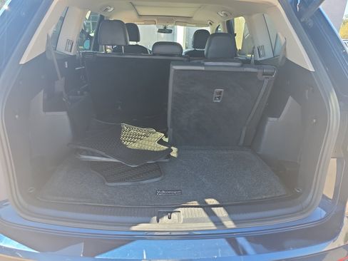 Used 2021 Volkswagen Atlas SE w/ Panoramic Sunroof Package image 34