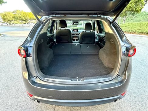 Used 2017 MAZDA CX-5 Touring w/ Preferred Equipment Package AWD/4WD image 17