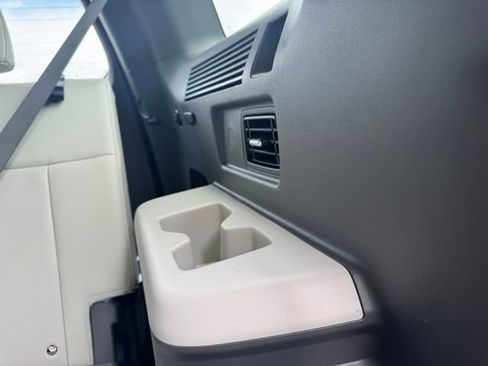 Used 2025 Hyundai Santa Fe SEL FWD image 30