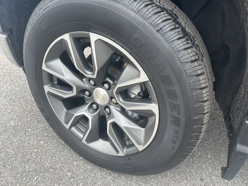 Used 2023 Chevrolet Silverado 1500 LT image 9