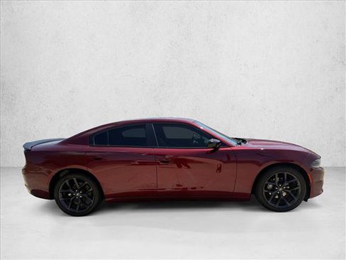 Used 2021 Dodge Charger SXT w/ Blacktop Package RWD image 4